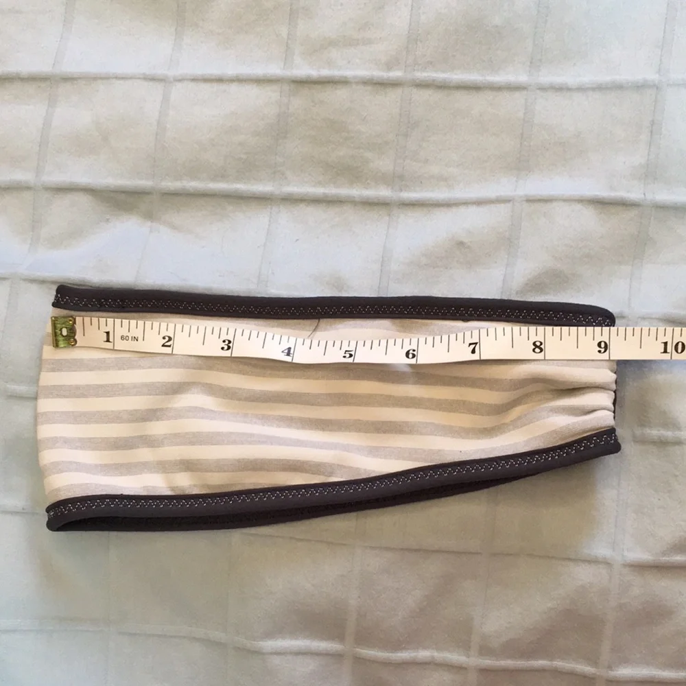 Lululemon Brisk Run Headband Macro Micro Stripe Polar Cream H. Silver Slate
